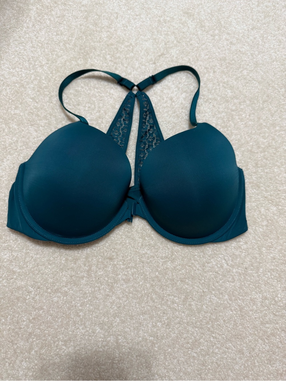 Victoria’s Secret Racerback Molded Cup 36D Women Intimates